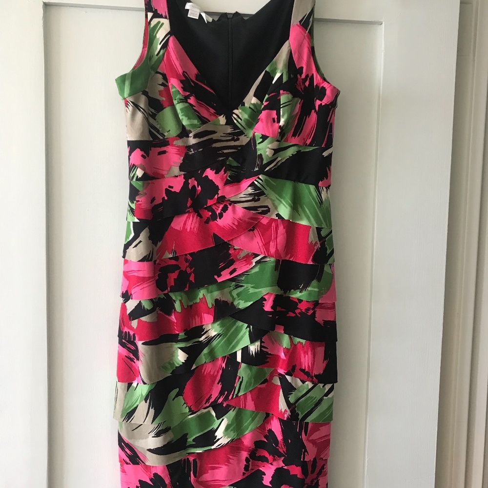 Cocktail/Wedding Guest Dress Size 6